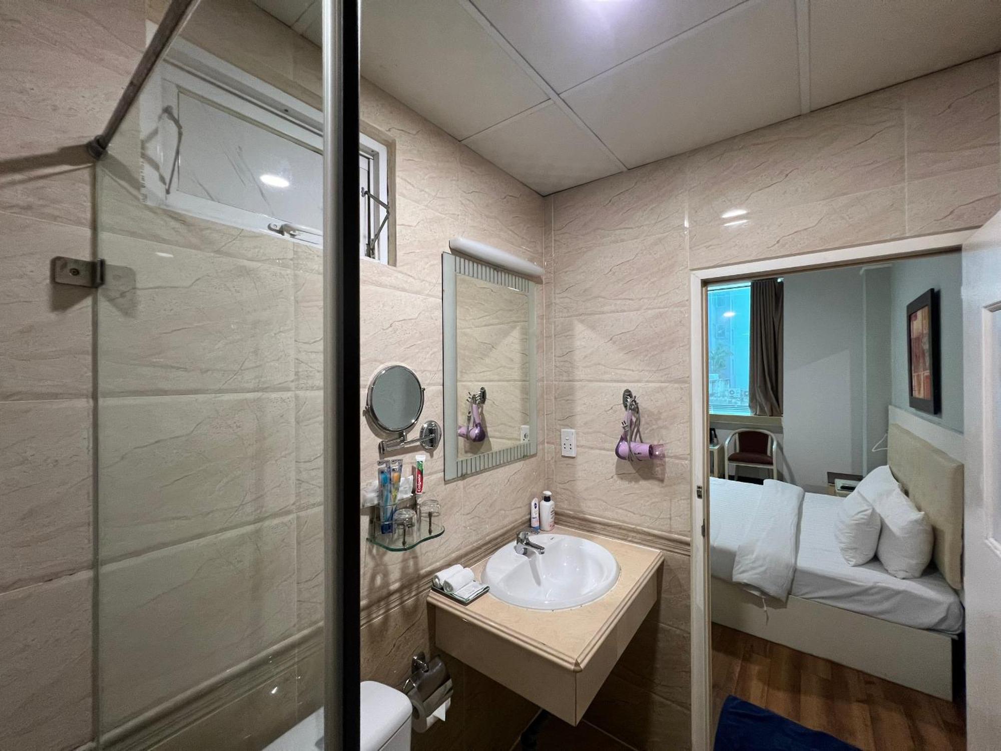 A25 Hotel - 19 Bui Thi Xuan 胡志明市 外观 照片