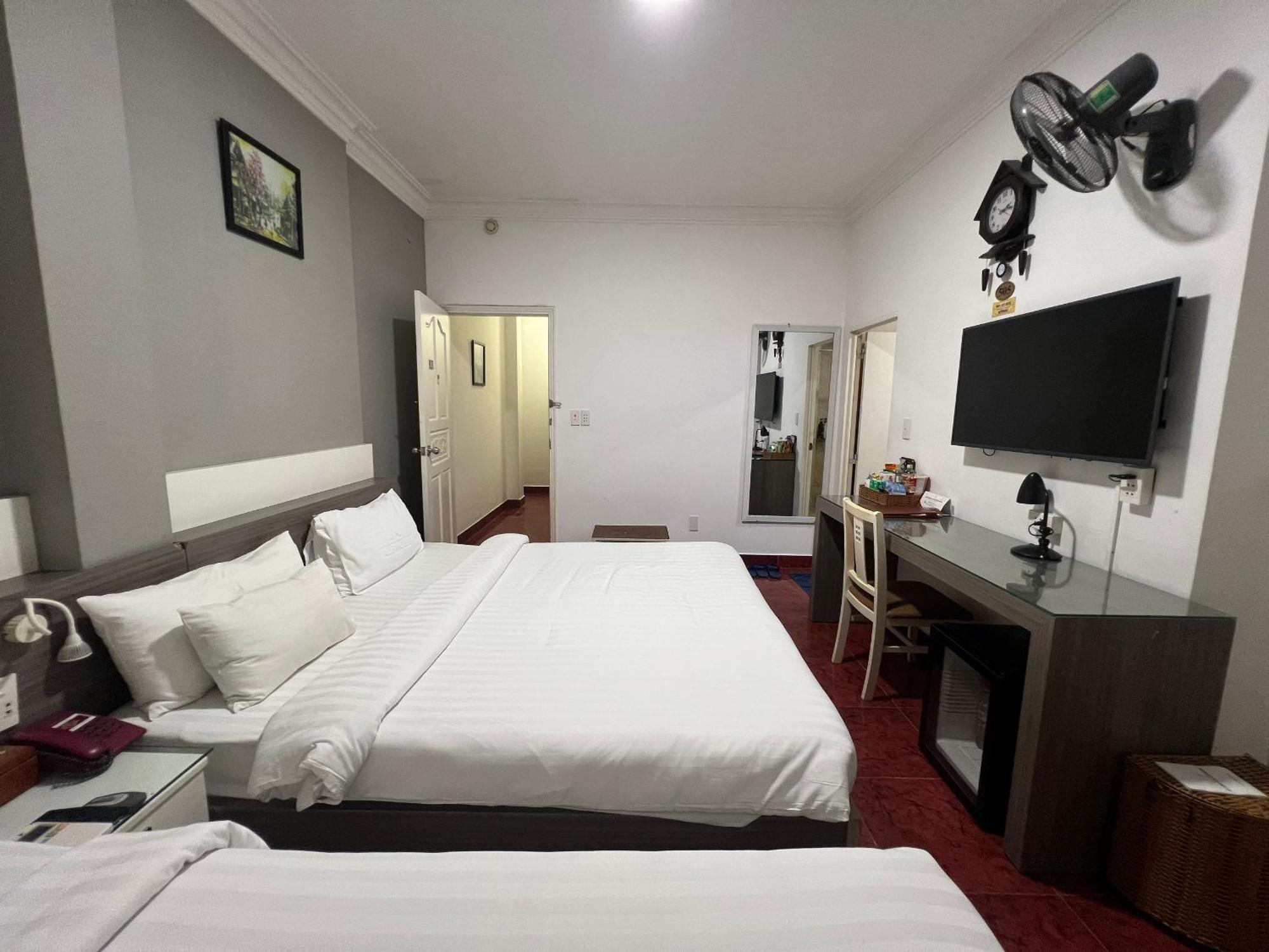 A25 Hotel - 19 Bui Thi Xuan 胡志明市 外观 照片